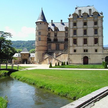 Musée départemental de la Révolution française