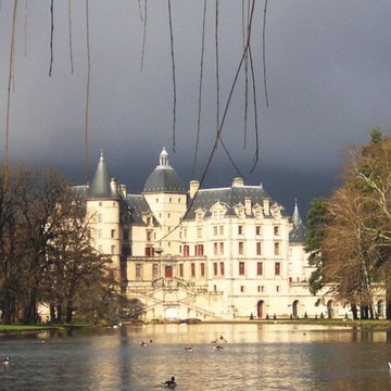 Musée départemental de la Révolution française