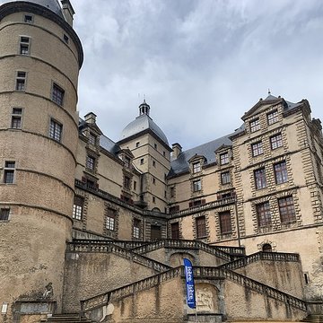 Musée départemental de la Révolution française