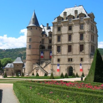 Musée départemental de la Révolution française