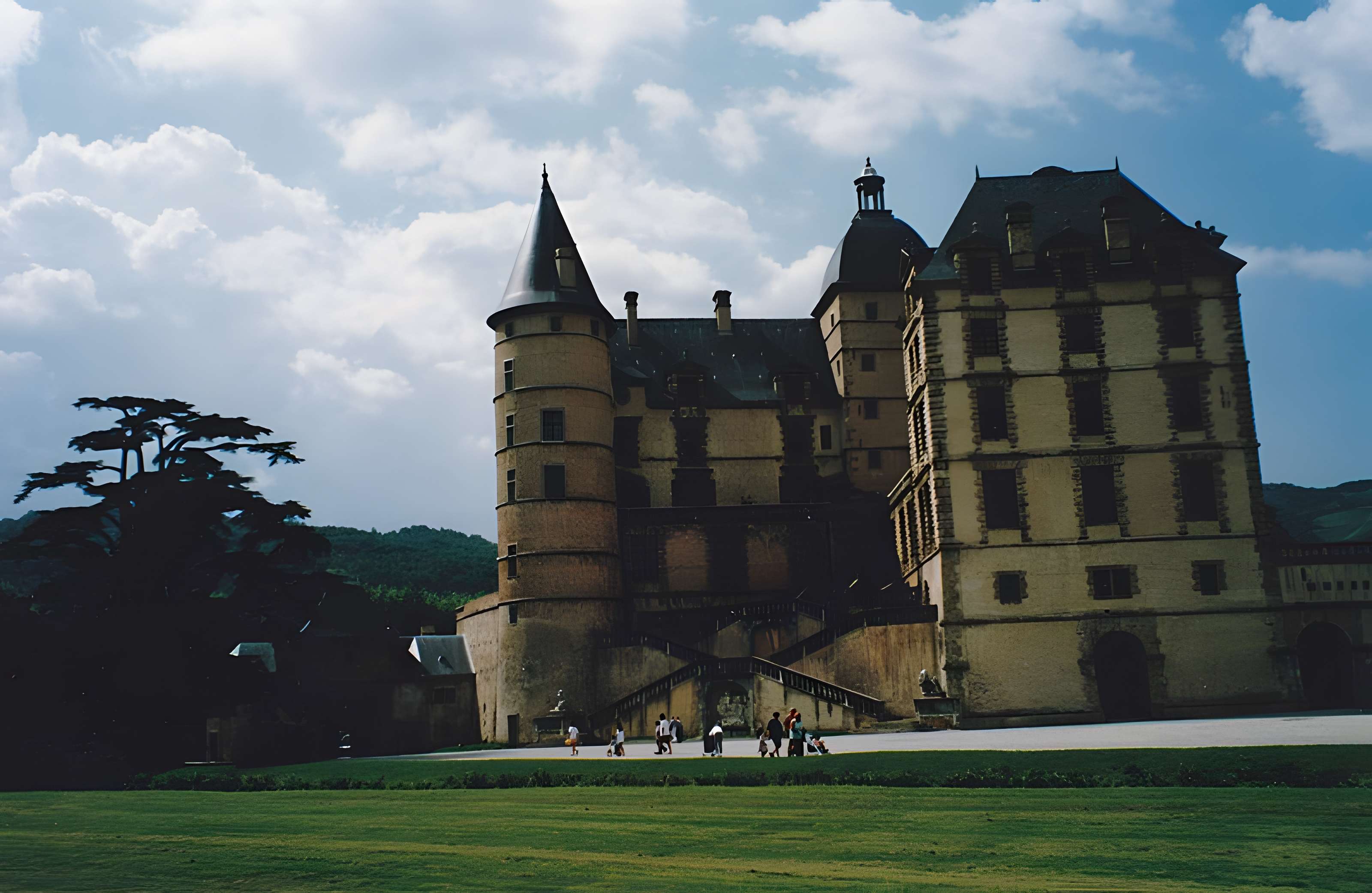 Musée départemental de la Révolution française