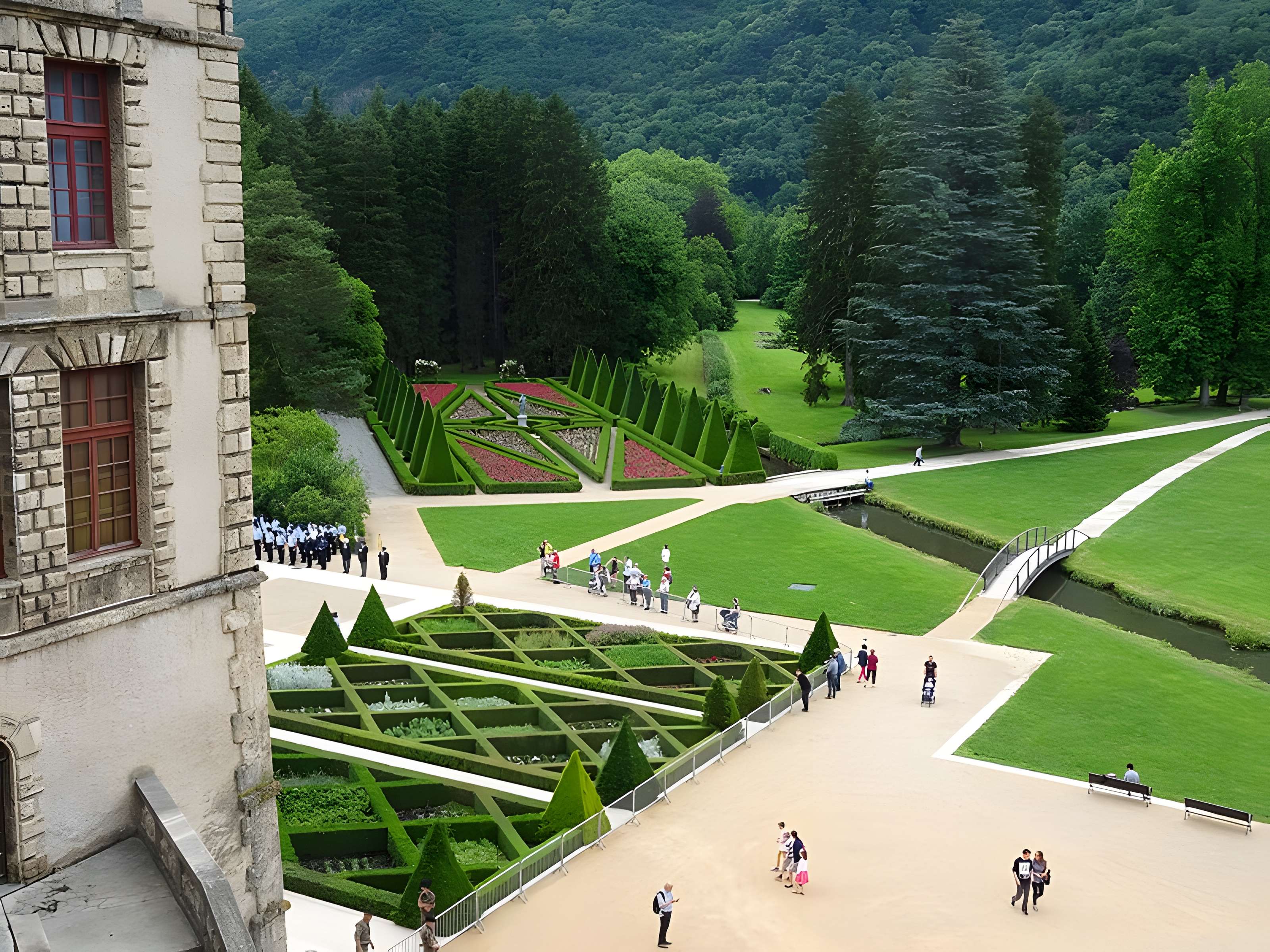 Musée départemental de la Révolution française