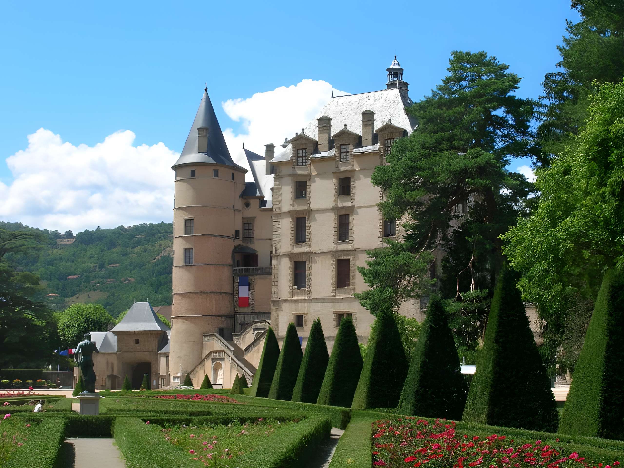 Musée départemental de la Révolution française