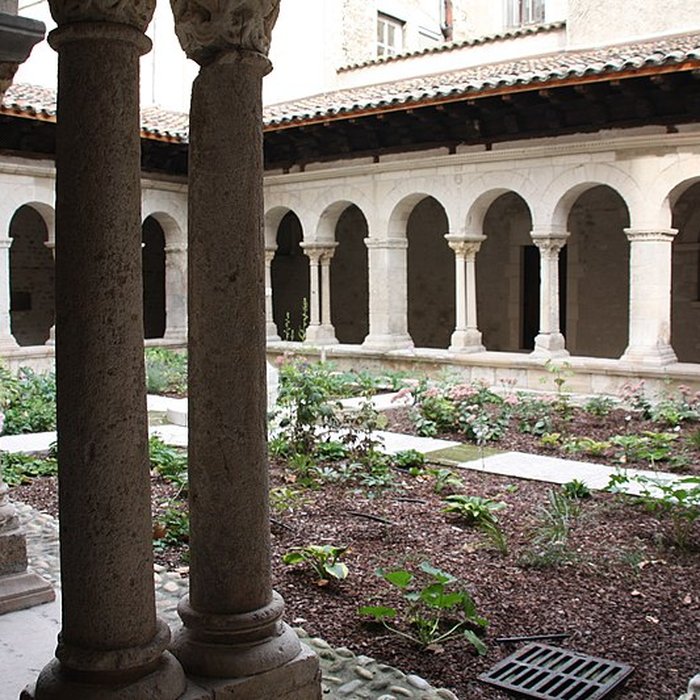 Photo de Musée du cloître Saint-André-le-Bas