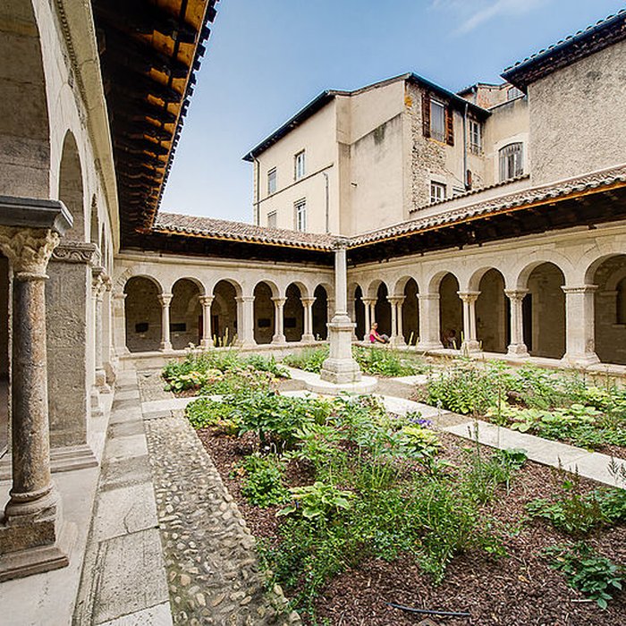 Photo de Musée du cloître Saint-André-le-Bas