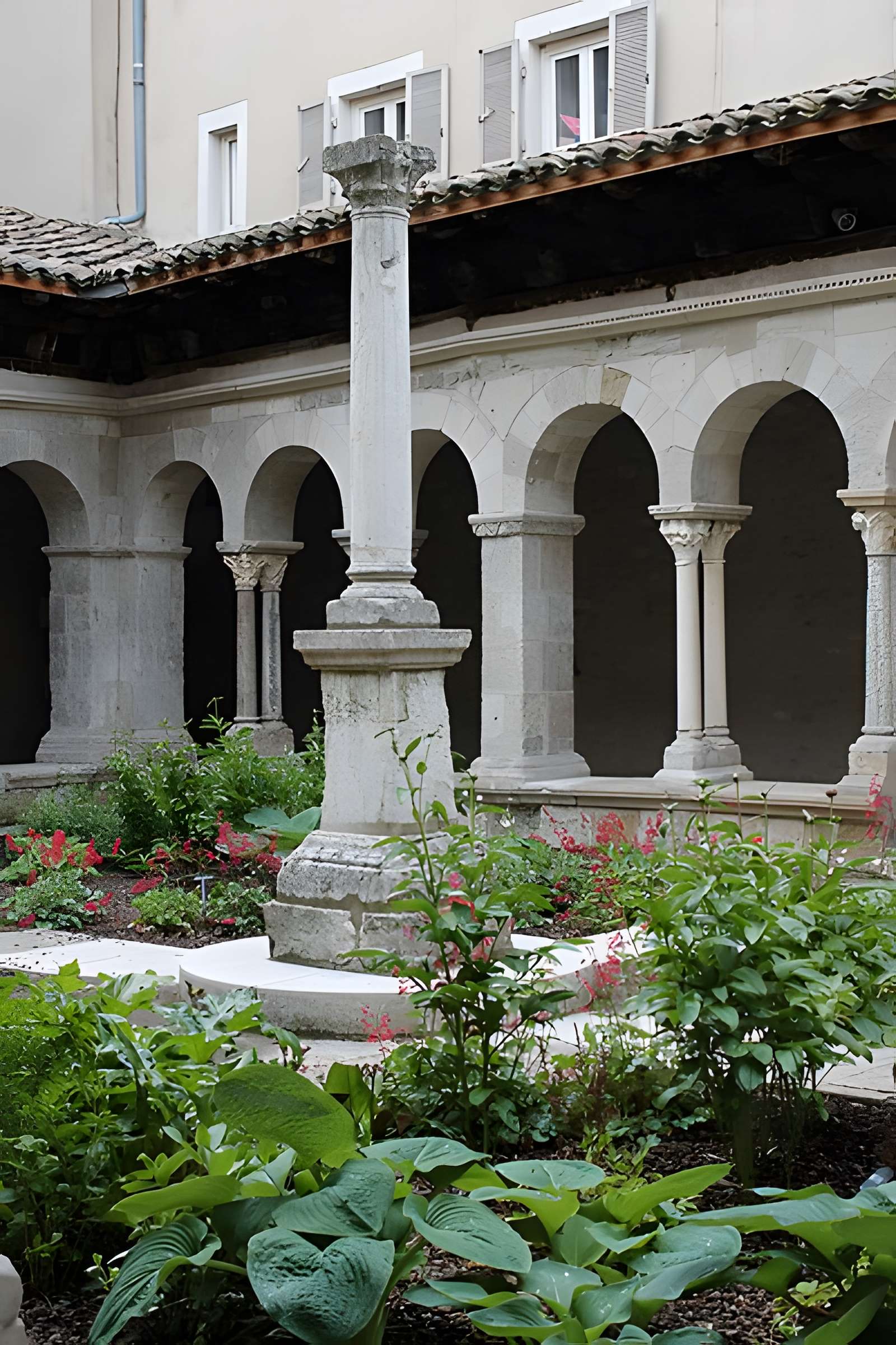 Musée du cloître Saint-André-le-Bas