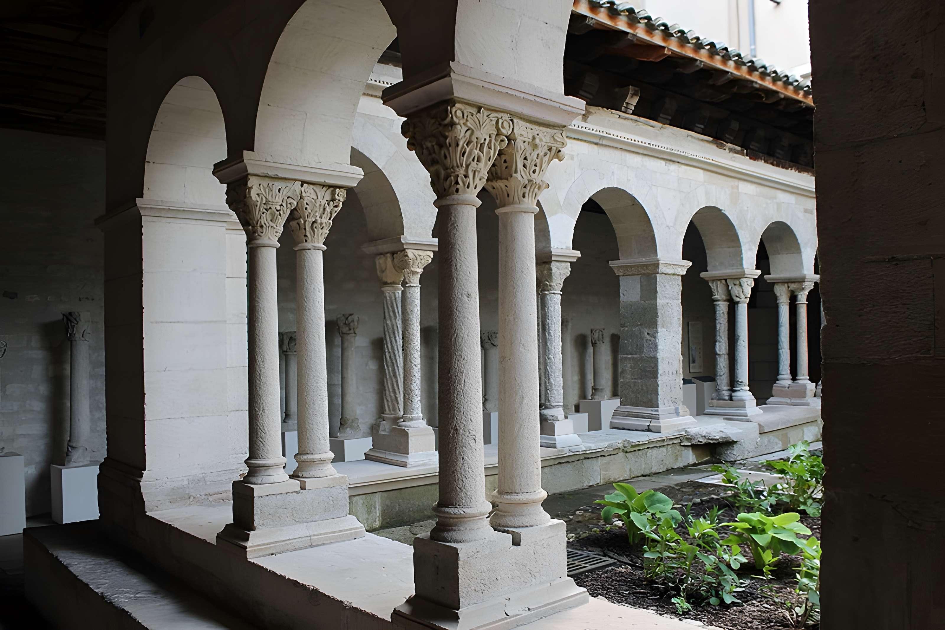 Musée du cloître Saint-André-le-Bas