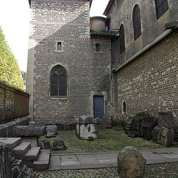 Musée lapidaire Saint-Pierre