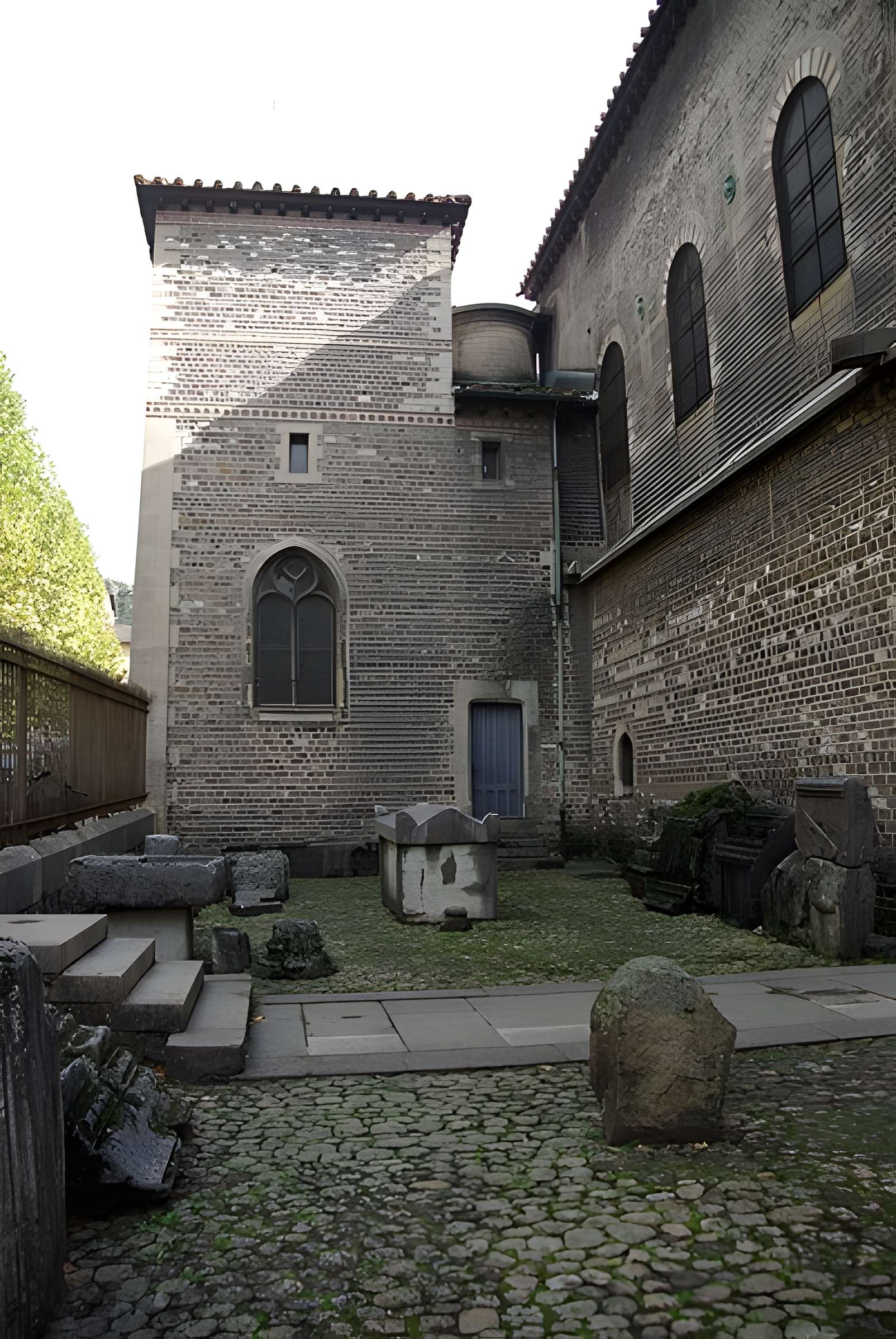 Musée lapidaire Saint-Pierre