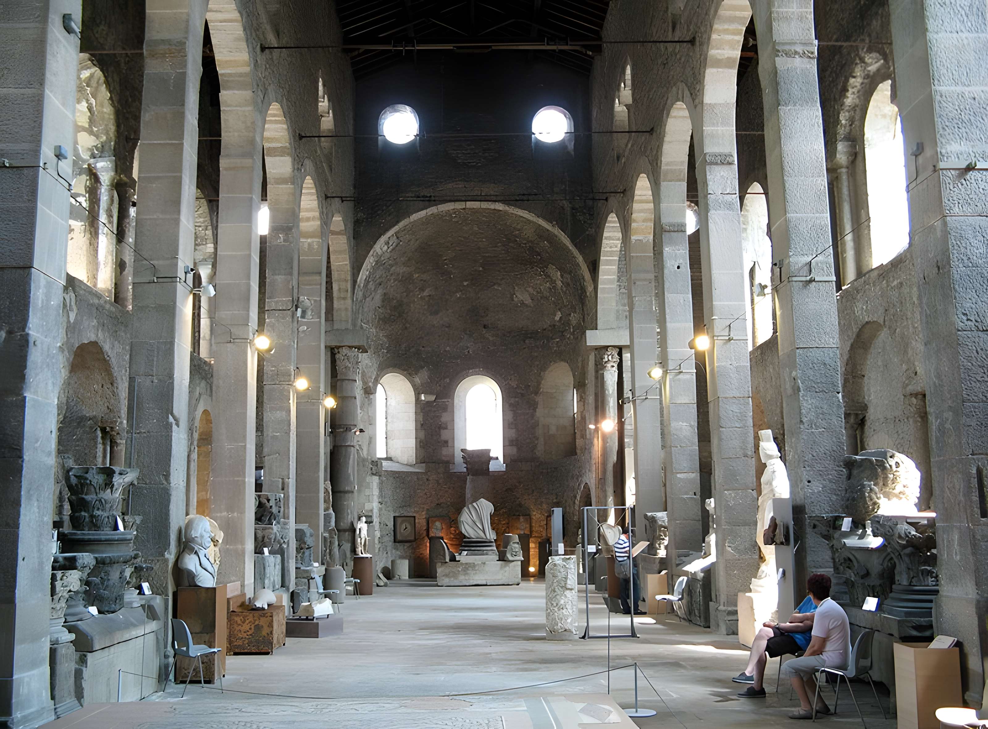 Musée lapidaire Saint-Pierre