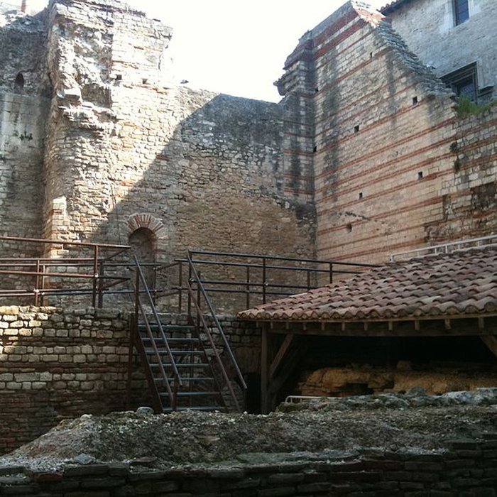 Photo de Thermes de Constantin à Arles