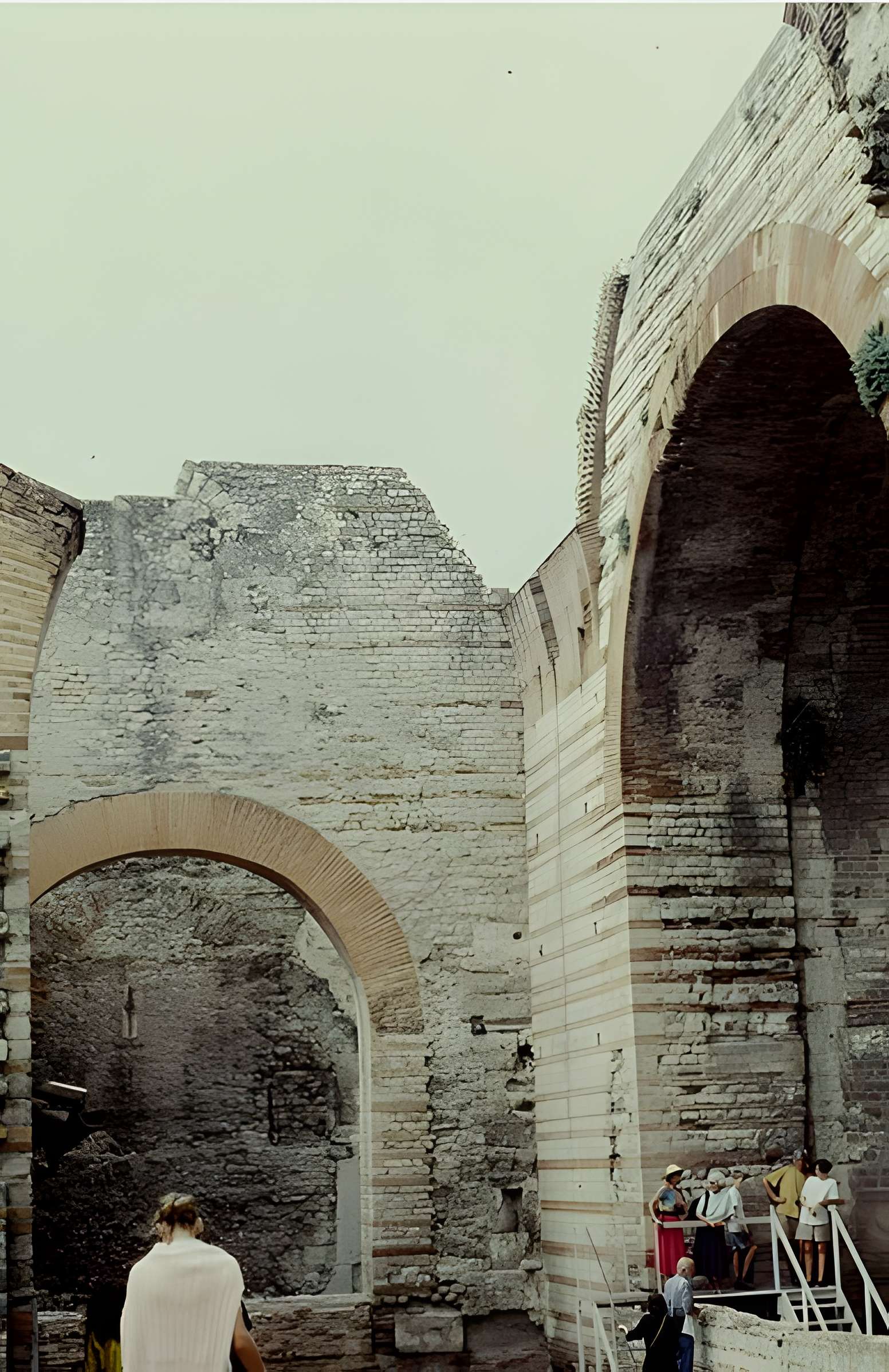 Thermes de Constantin à Arles