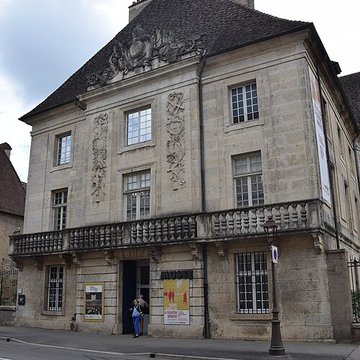Musée des beaux-arts et darchéologie