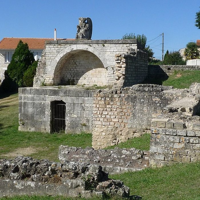 Photo de Thermes de Saint-Saloine à Saintes