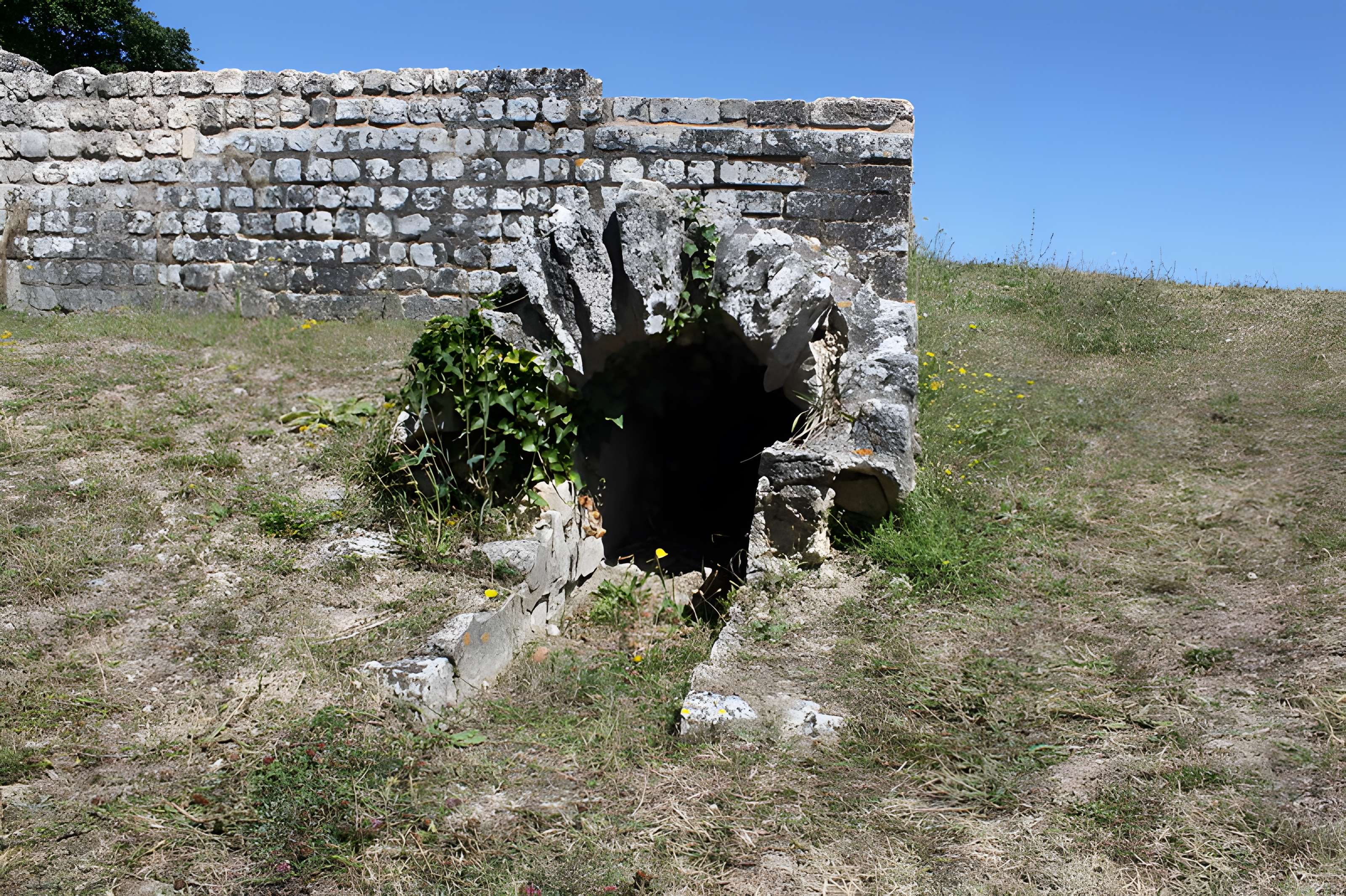 Thermes de Saint-Saloine à Saintes