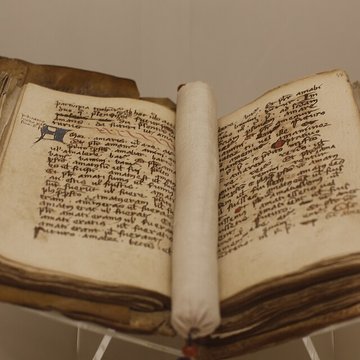 Musée Champollion - Les Écritures du monde