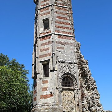 Tour Anne-de-Bretagne à Montfort-lAmaury