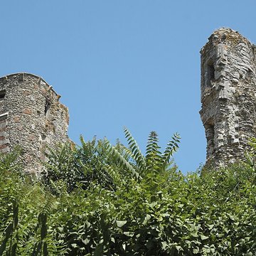 Tour Anne-de-Bretagne à Montfort-lAmaury