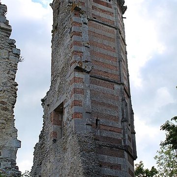 Tour Anne-de-Bretagne à Montfort-lAmaury