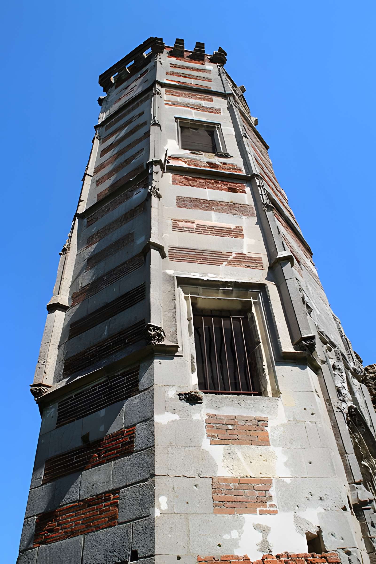 Tour Anne-de-Bretagne à Montfort-l'Amaury
