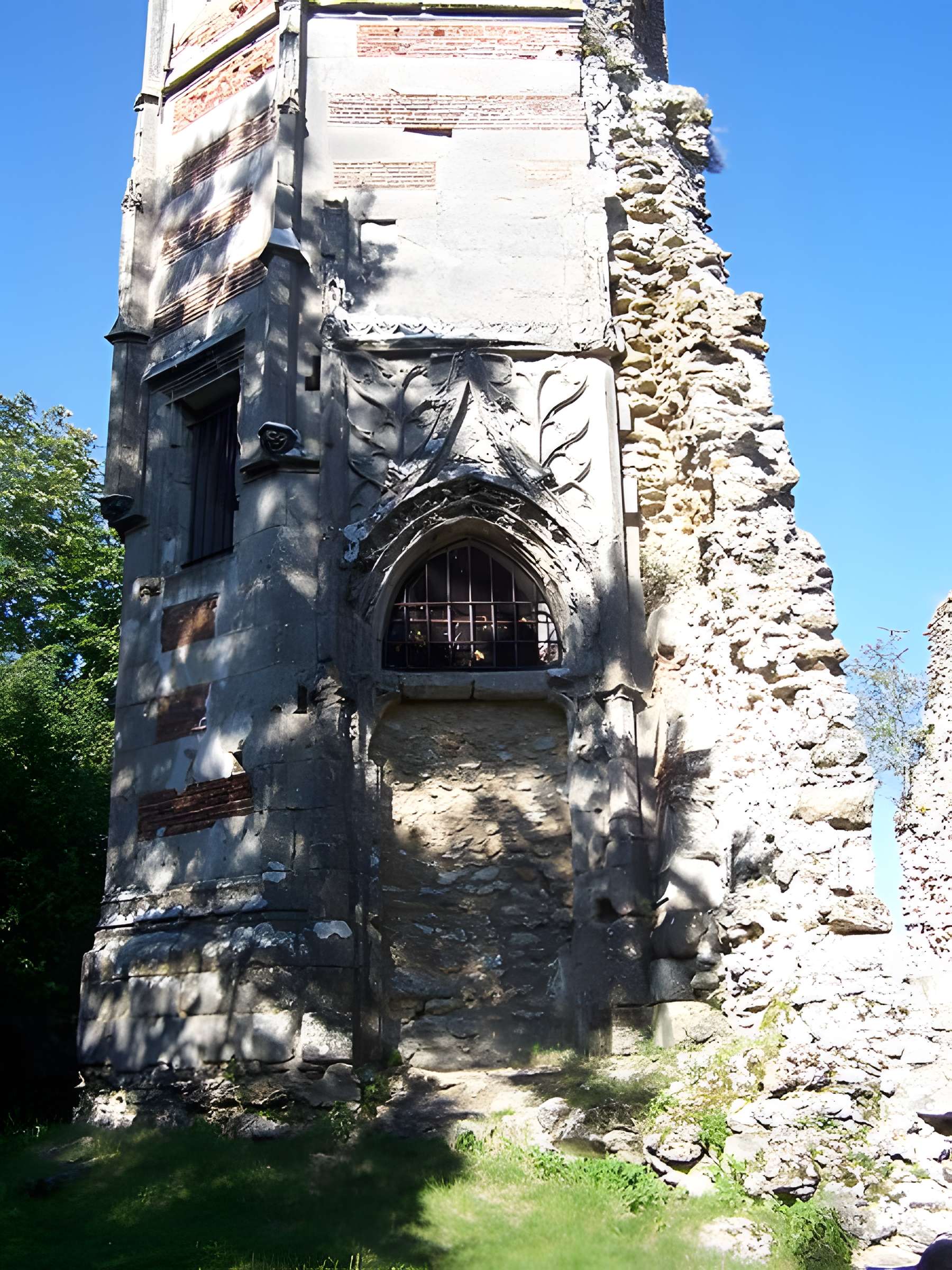Tour Anne-de-Bretagne à Montfort-l'Amaury