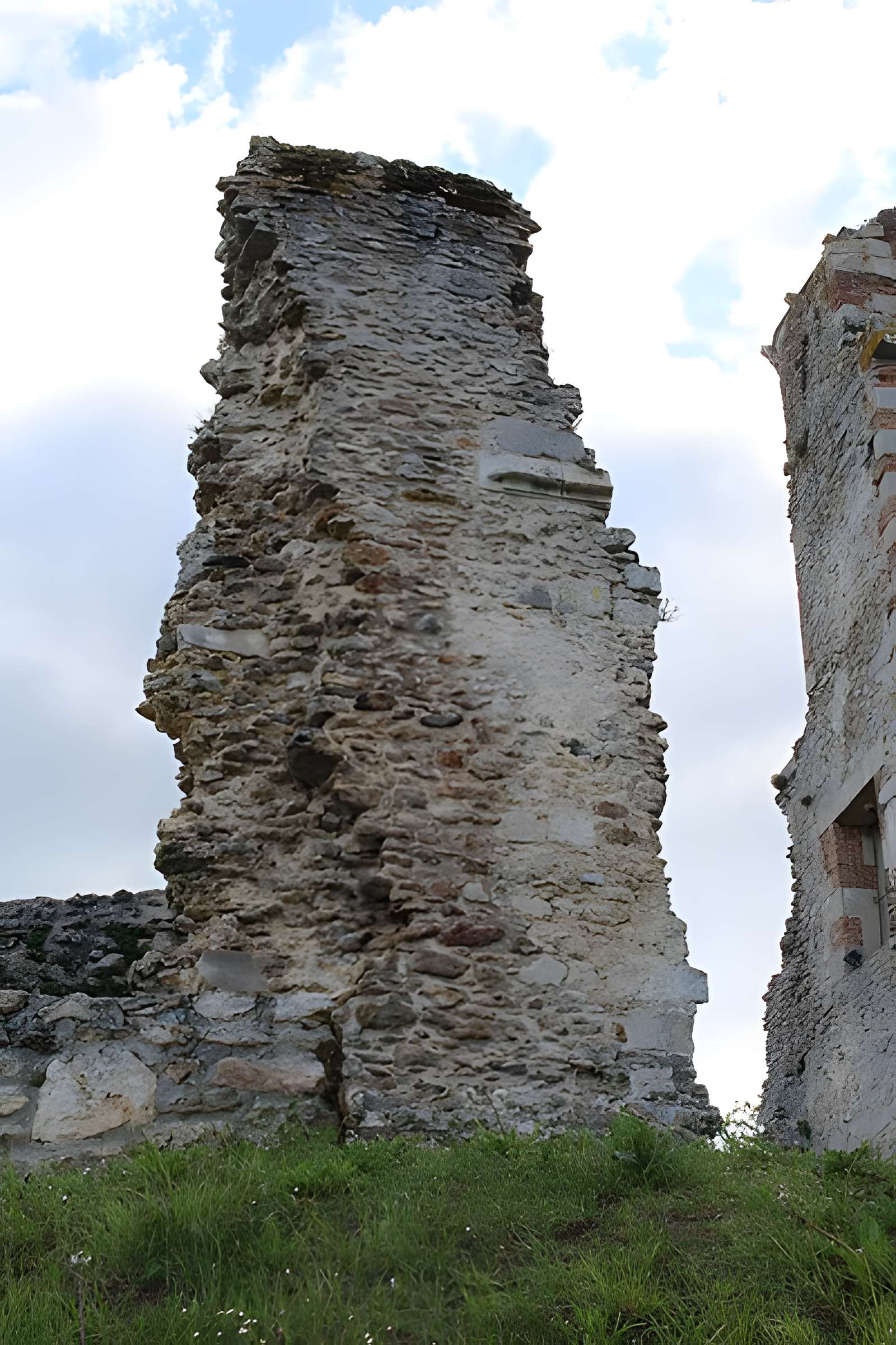 Tour Anne-de-Bretagne à Montfort-l'Amaury