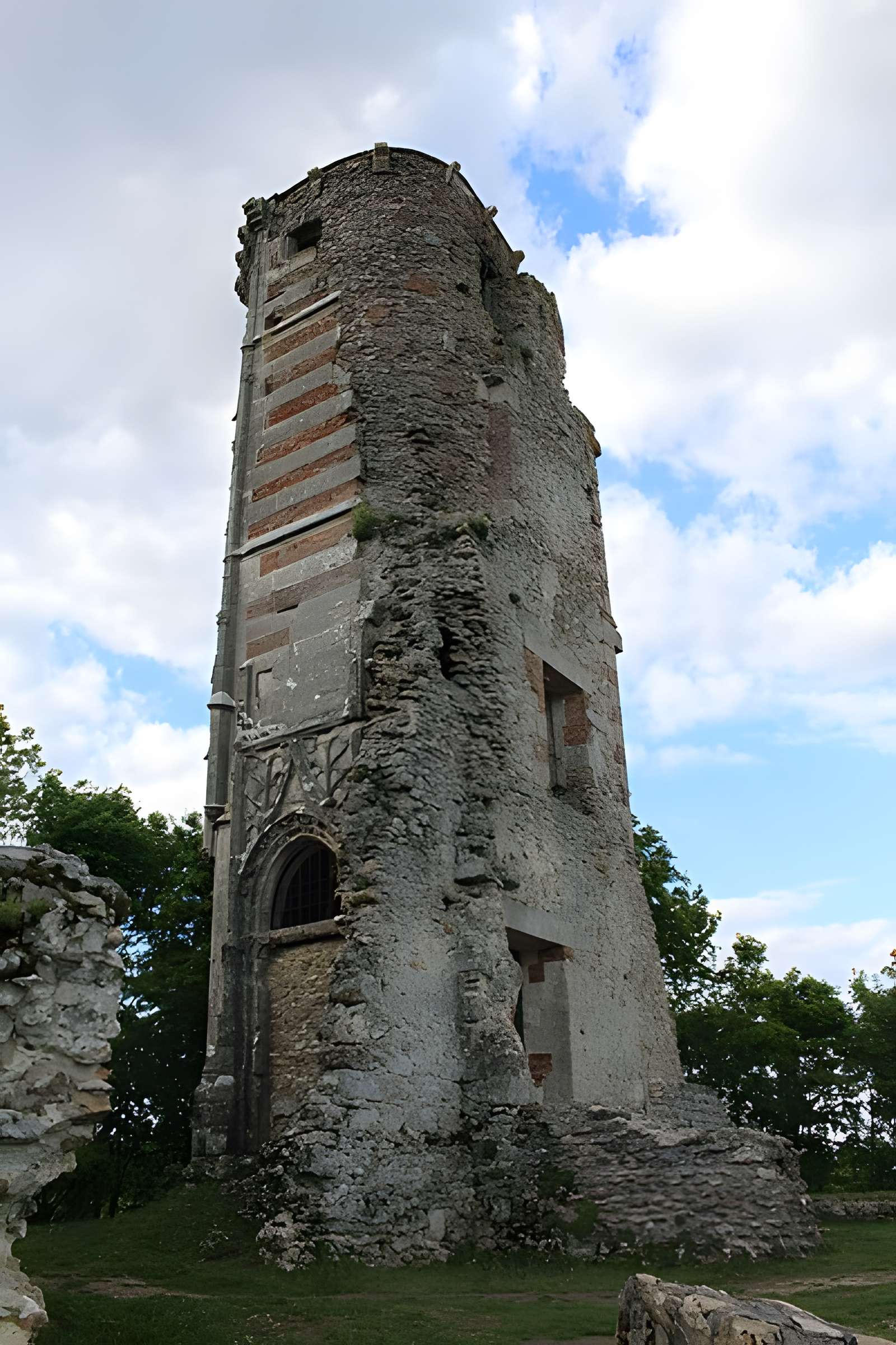 Tour Anne-de-Bretagne à Montfort-l'Amaury