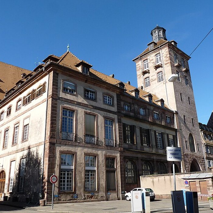 Photo de Tour au 9 Place de lHôpital à Strasbourg