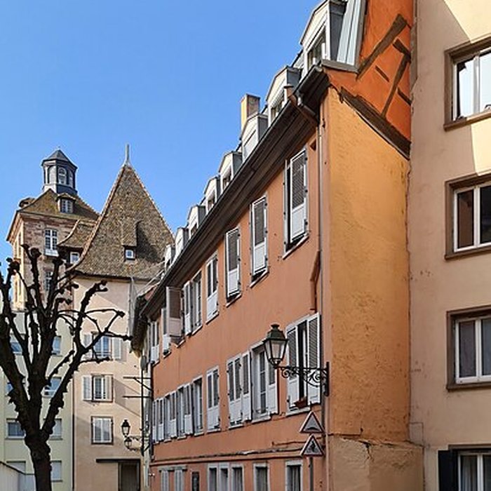 Photo de Tour au 9 Place de lHôpital à Strasbourg