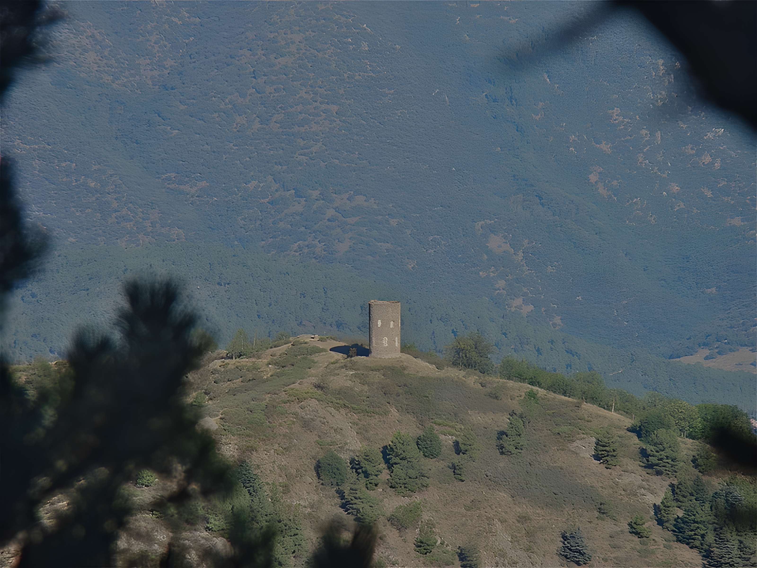Tour de Goa à Sahorre