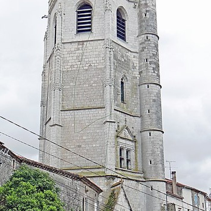 Photo de Tour de Hautefage-la-Tour