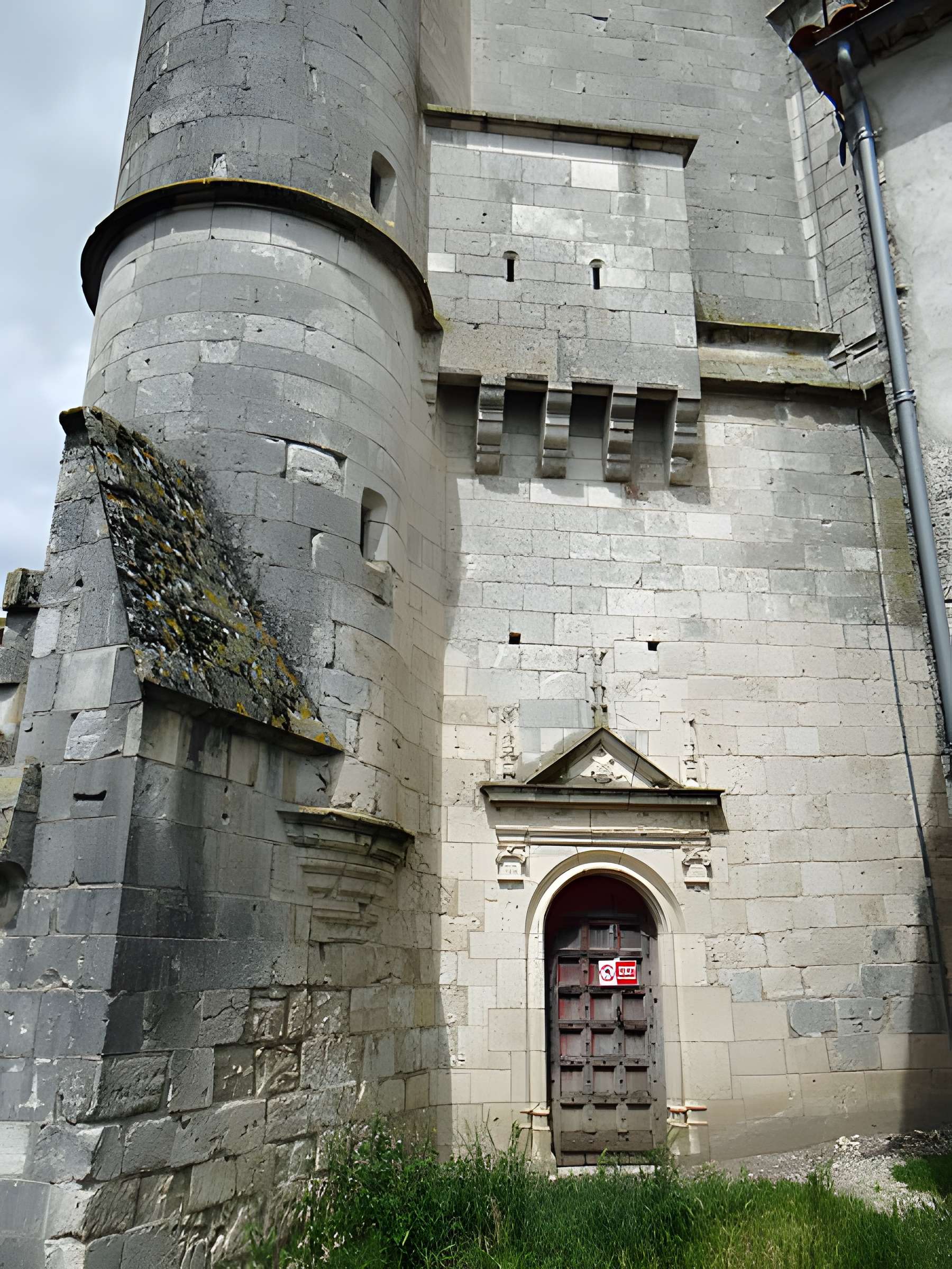 Tour de Hautefage-la-Tour