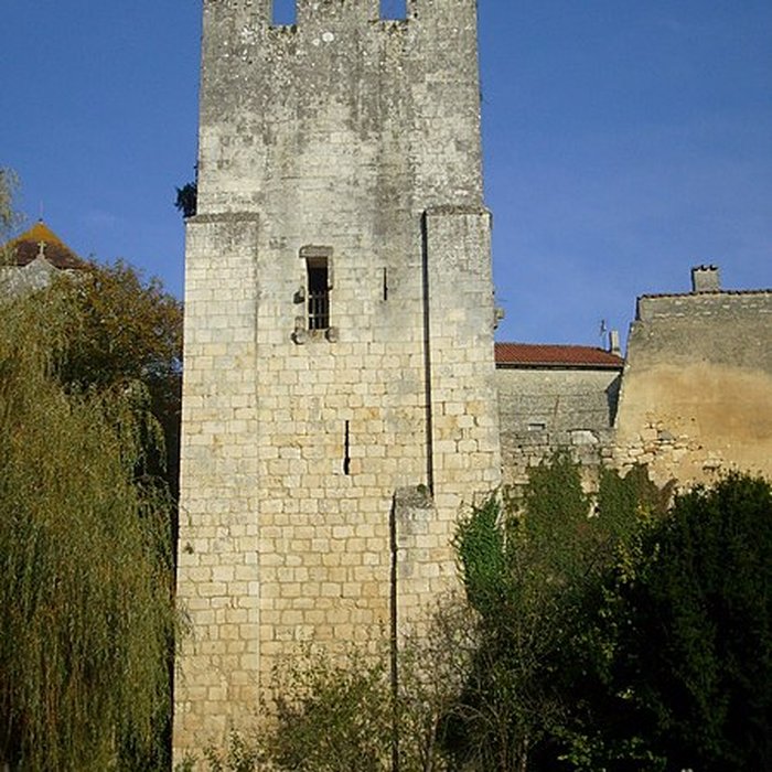 Photo de Tour de Saint-Sauvant