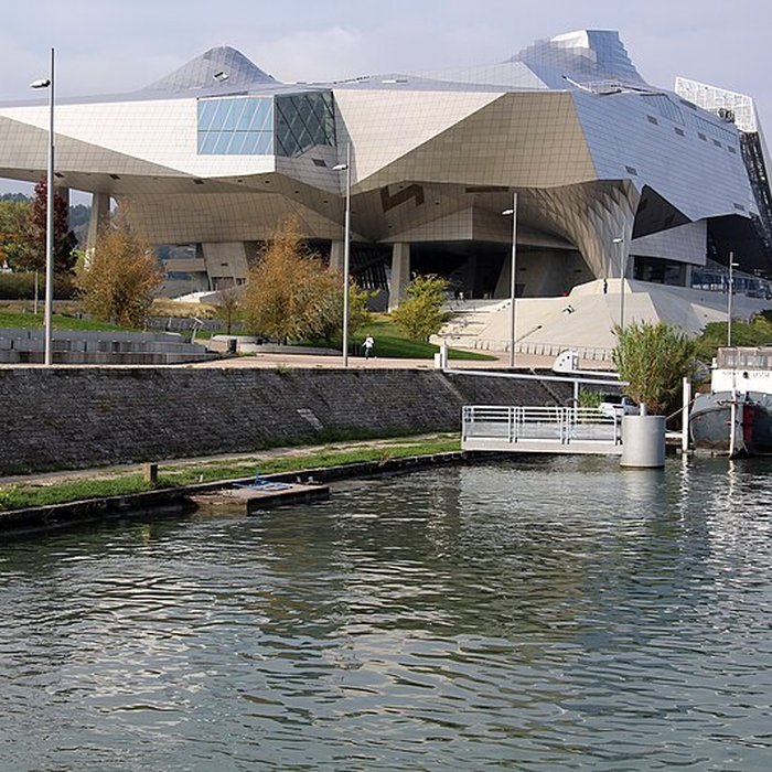Photo de Musée des Confluences ; musée Guimet ; muséum dhistoire naturelle