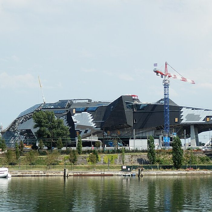 Photo de Musée des Confluences ; musée Guimet ; muséum dhistoire naturelle
