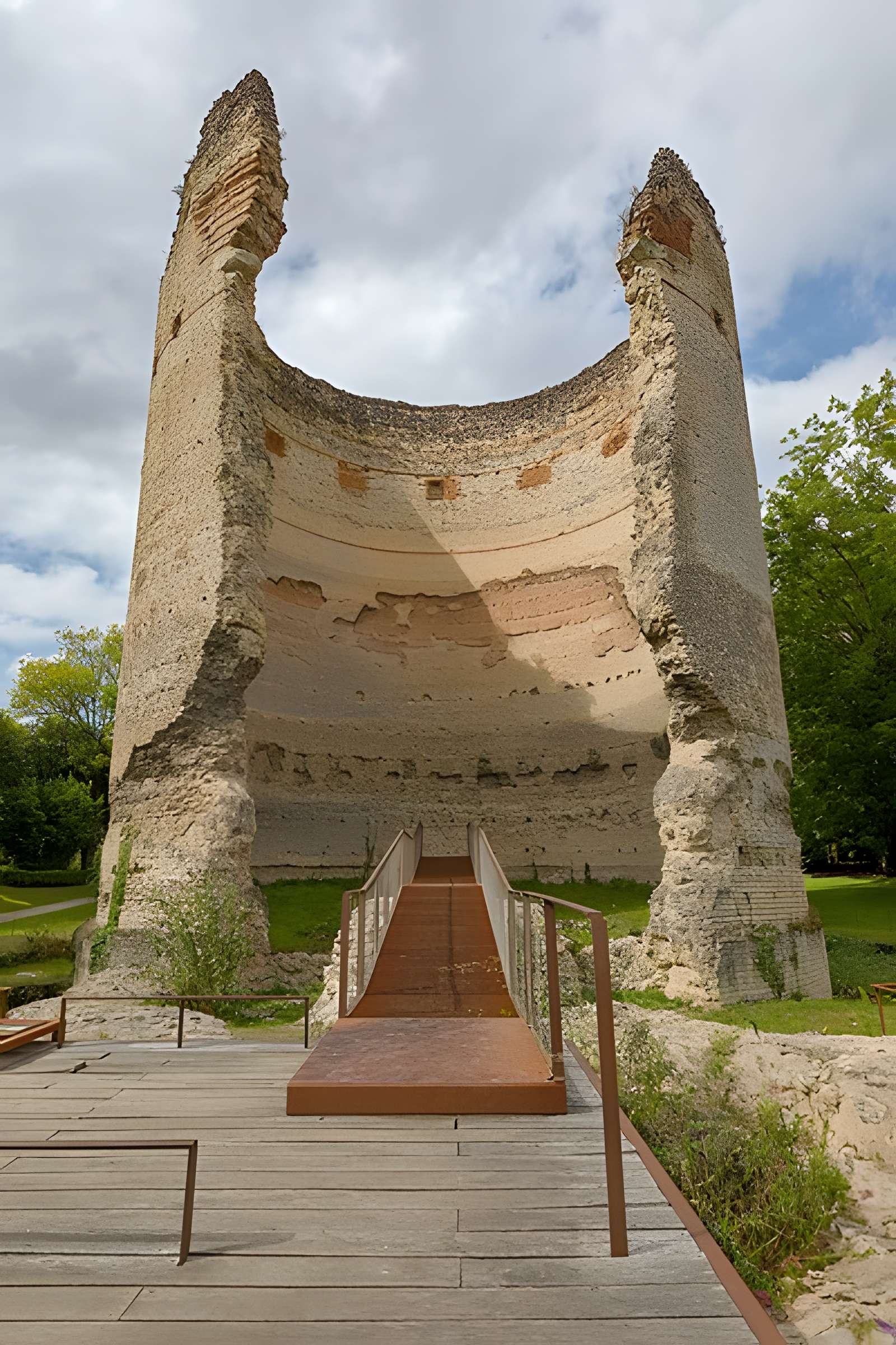 Tour de Vésone de Périgueux