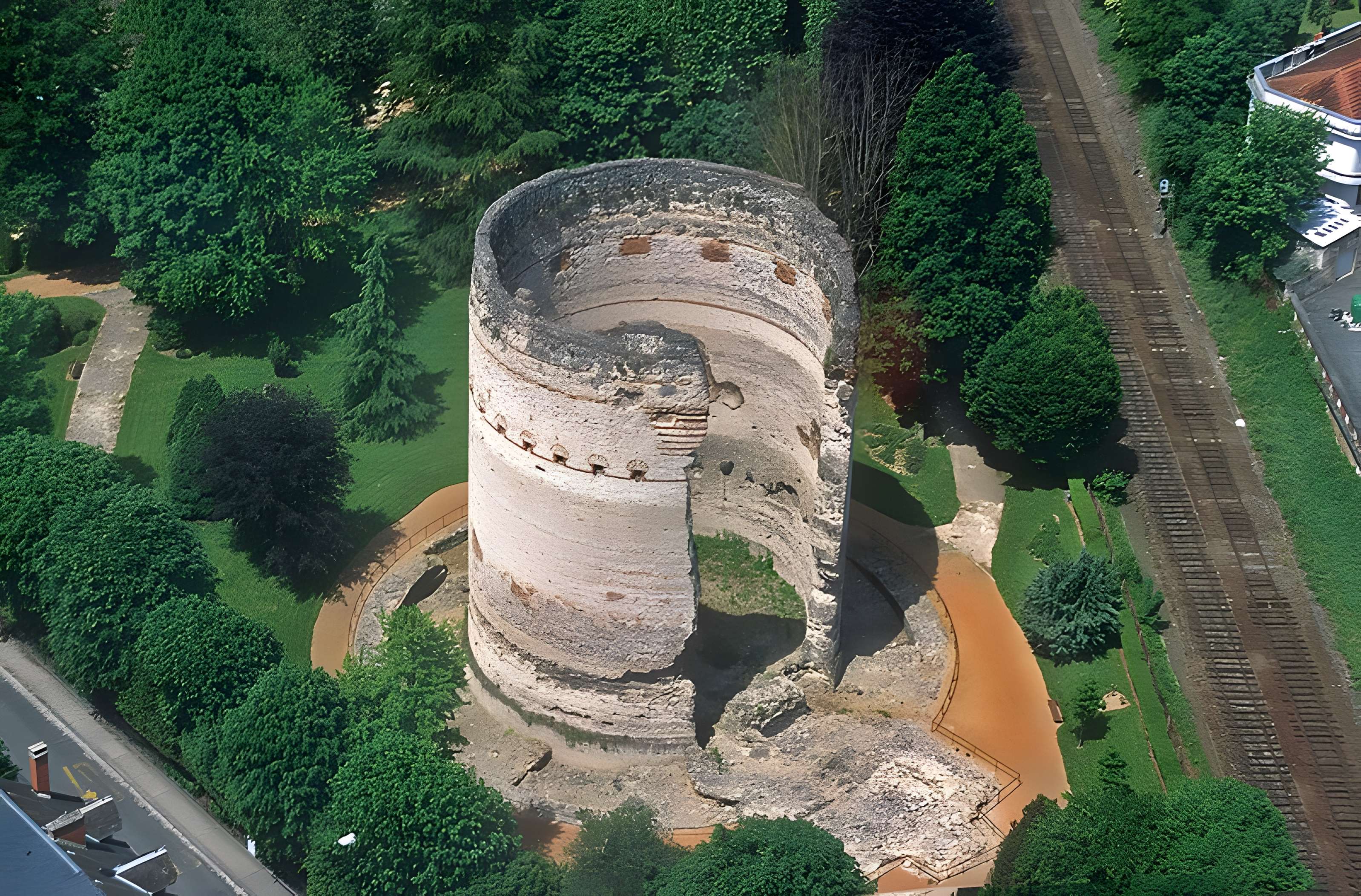 Tour de Vésone de Périgueux