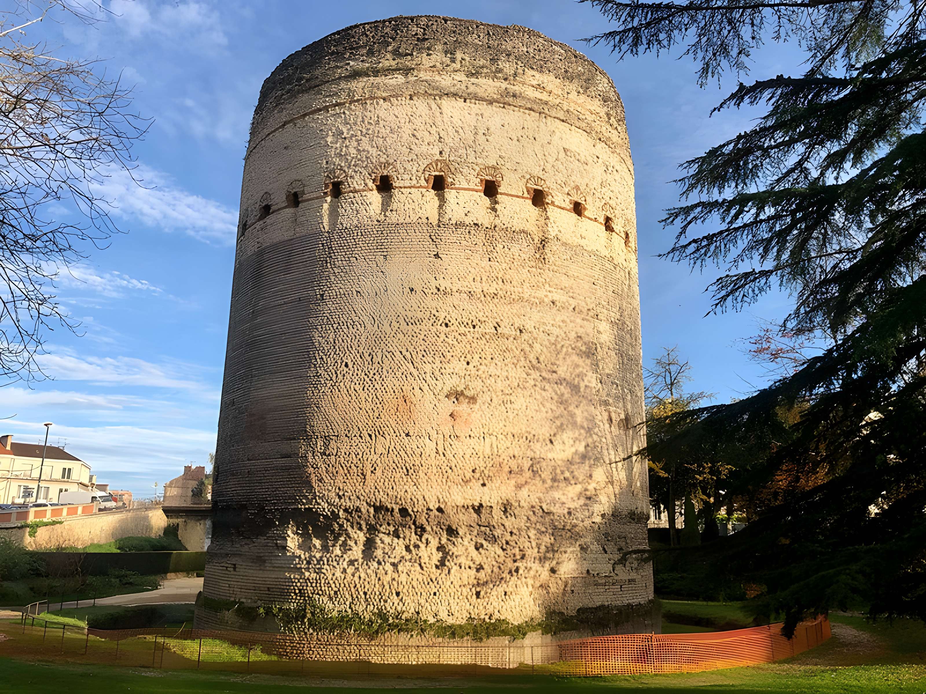 Tour de Vésone de Périgueux