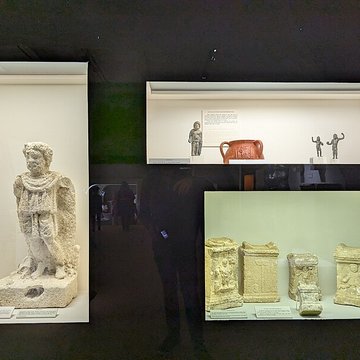 Lugdunum-musée et théâtres romains