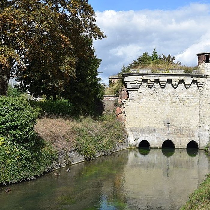 Photo de Tour des Arquets de Cambrai