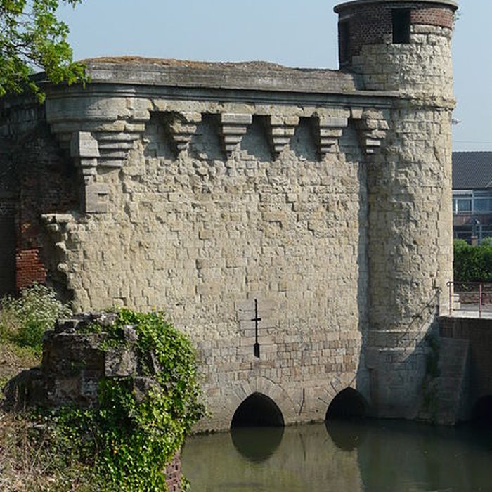Photo de Tour des Arquets de Cambrai
