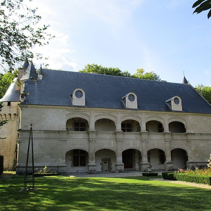 Photo de Château de Dampierre-sur-Boutonne