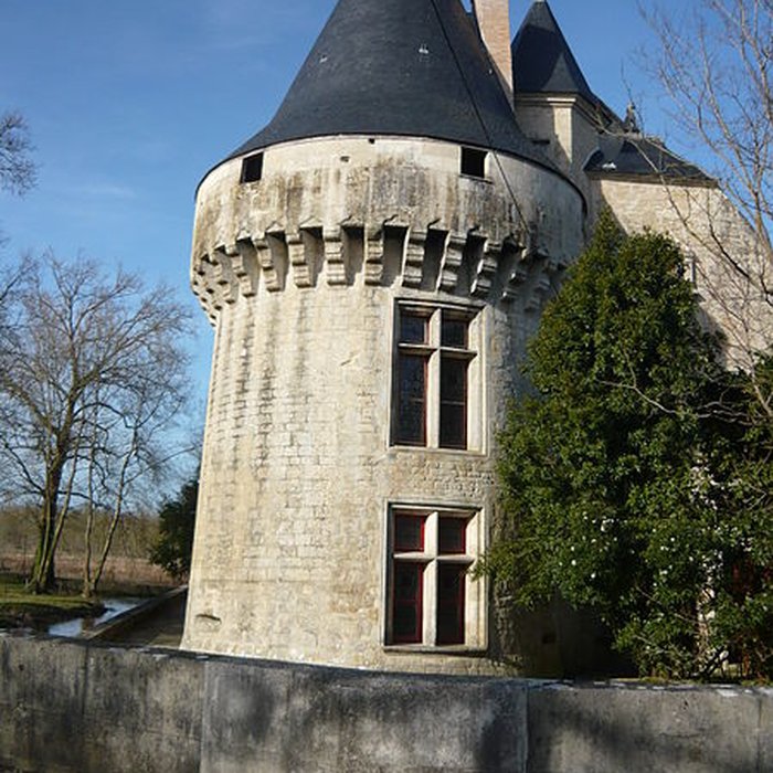Photo de Château de Dampierre-sur-Boutonne