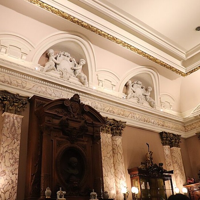 Photo de Musée dEnnery annexe musée Guimet