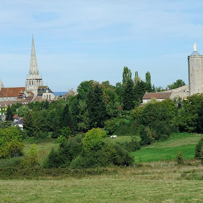 Photo de Tour des Ursulines dAutun
