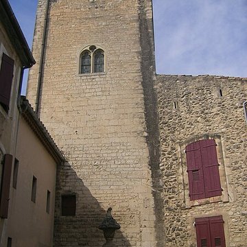 Tour Ferrande de Pernes-les-Fontaines