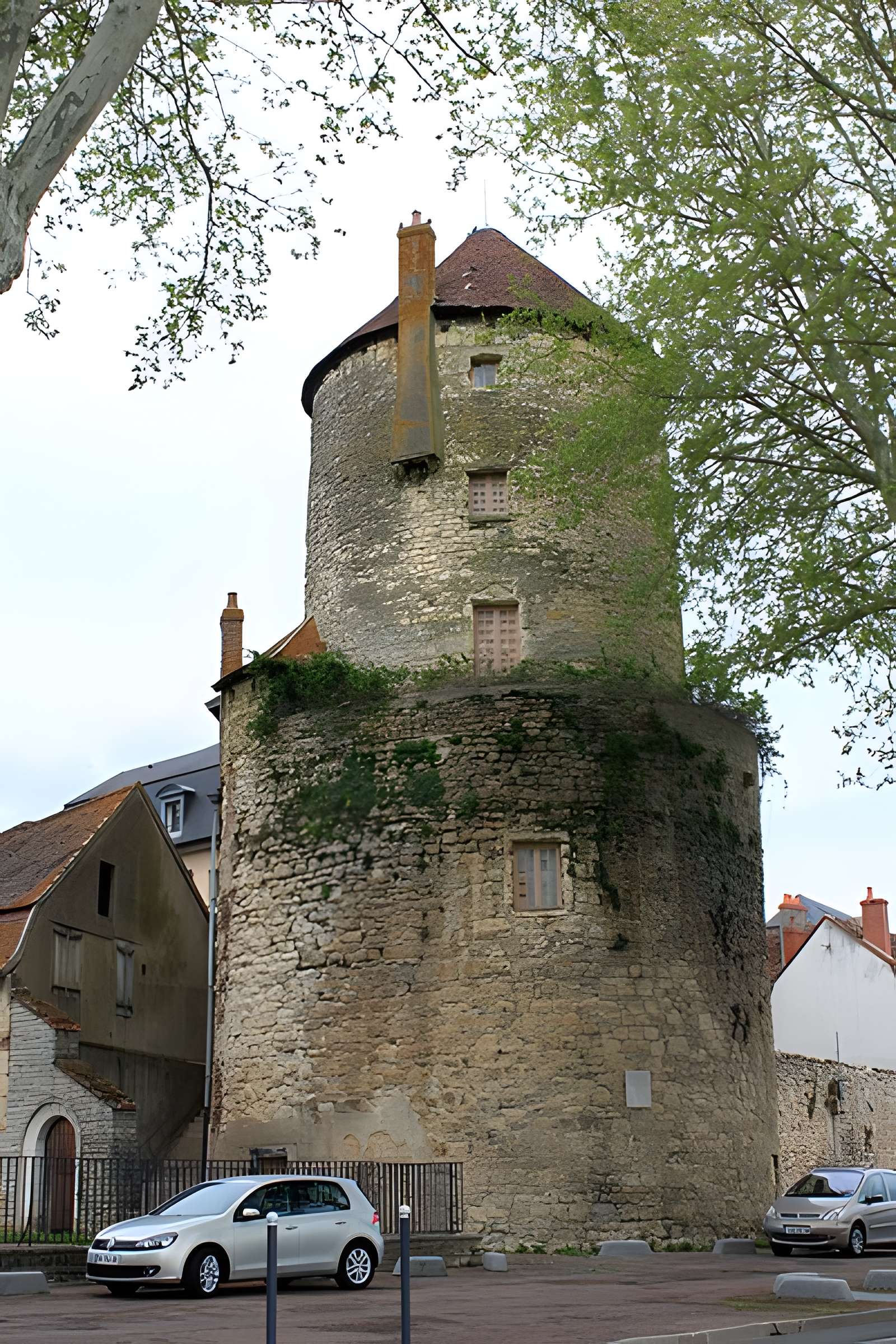 Tour Goguin de Nevers