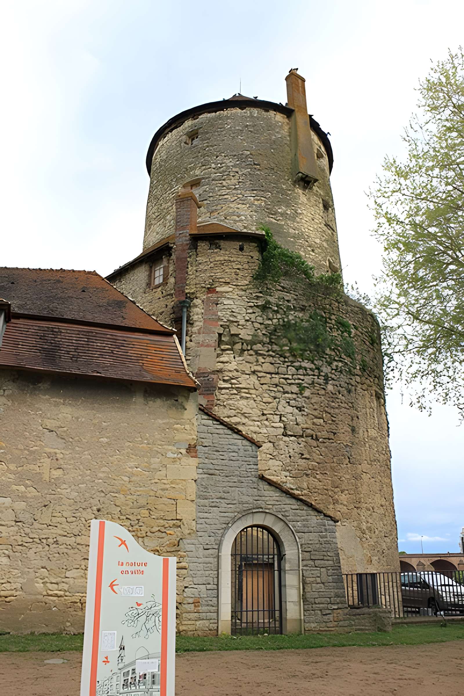 Tour Goguin de Nevers