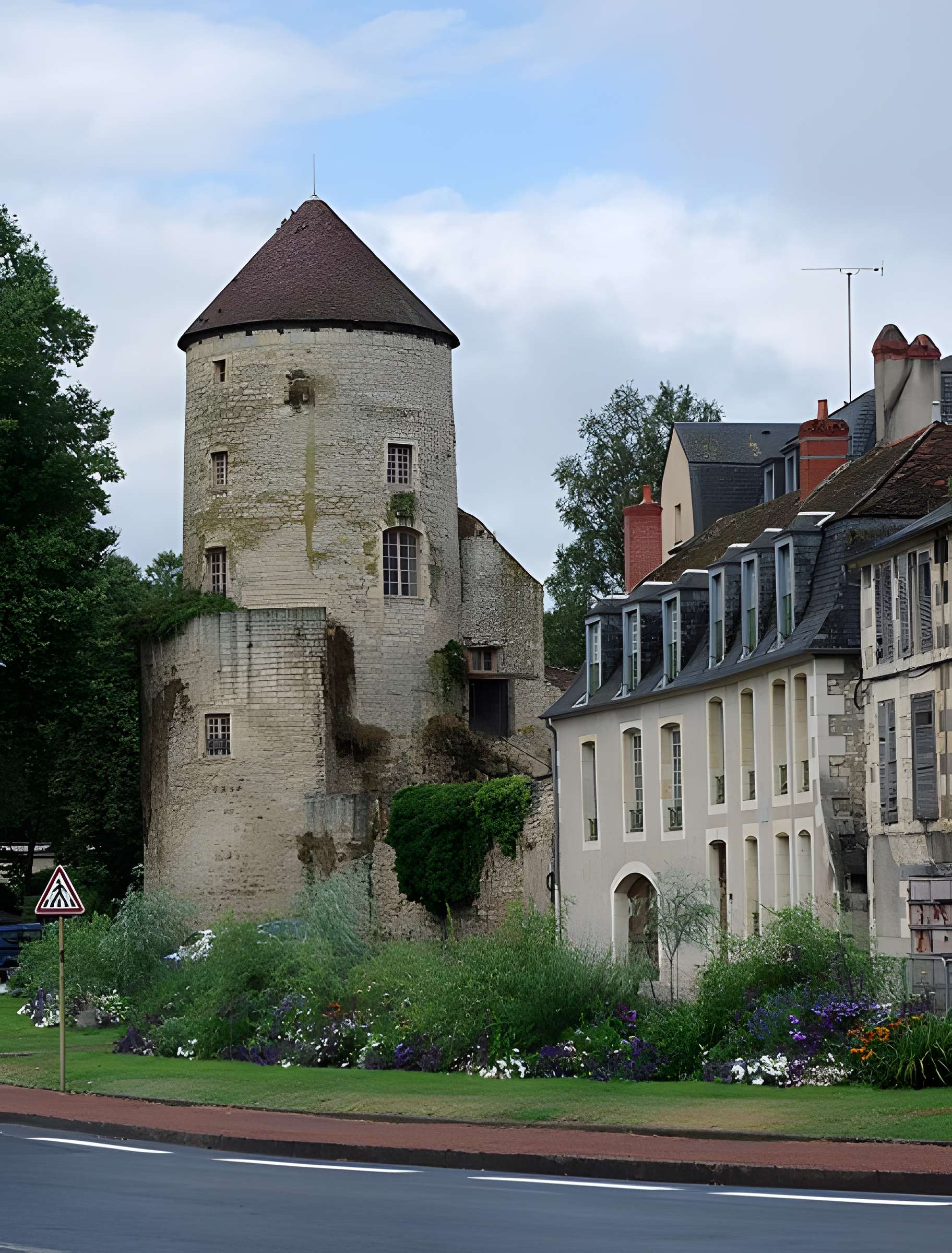 Tour Goguin de Nevers