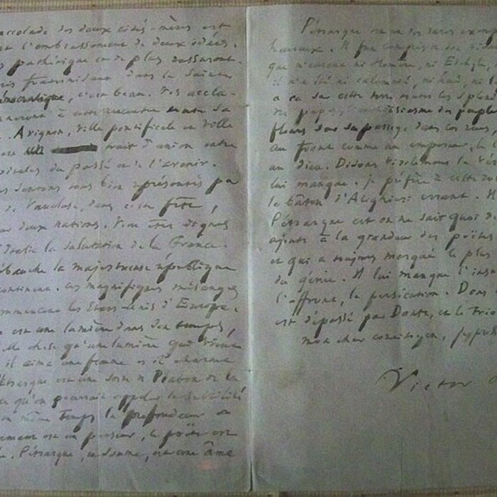 Photo de Musée-bibliothèque Pétrarque